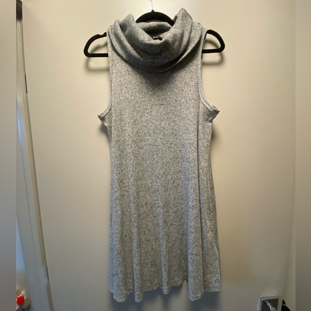 Perfect condition turtle neck dress